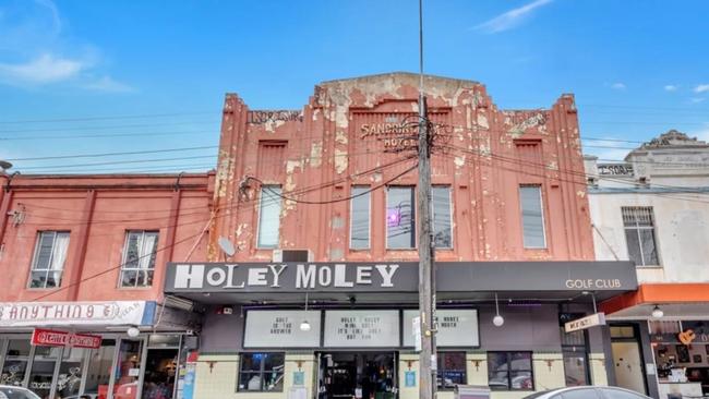 The Holey Moley Hotel was a popular spot in Newtown.