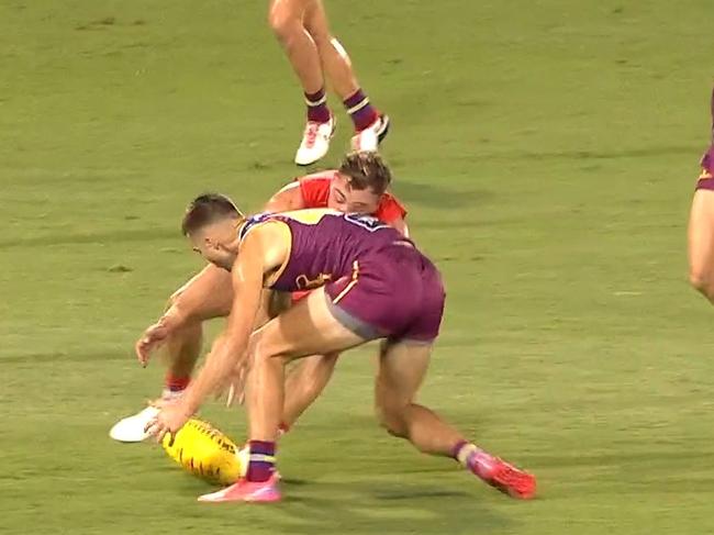 Darcy Wilmot even got to the ball first. Photo: Fox Footy.