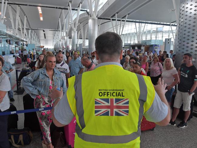 New travel rules for Aussies in the UK