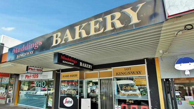 Muddings Bakery closed in 2022.