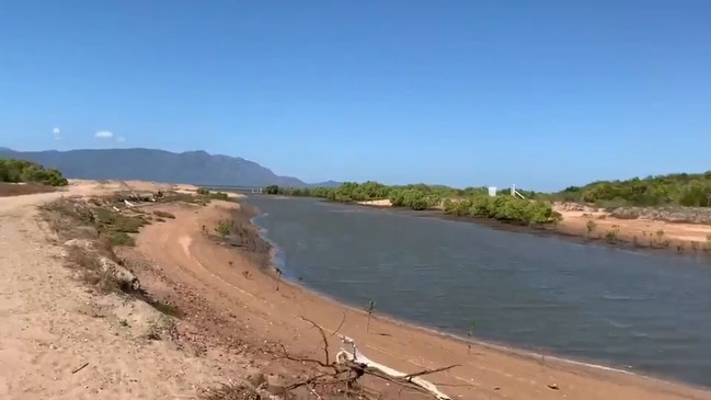 Delays in dredging of Molongle Creek