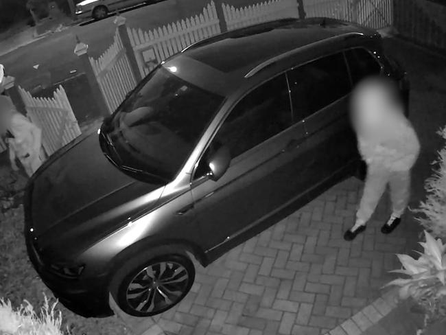 CCTV footage shows a vehicle being stolen after an offender broke into a house for the keys.