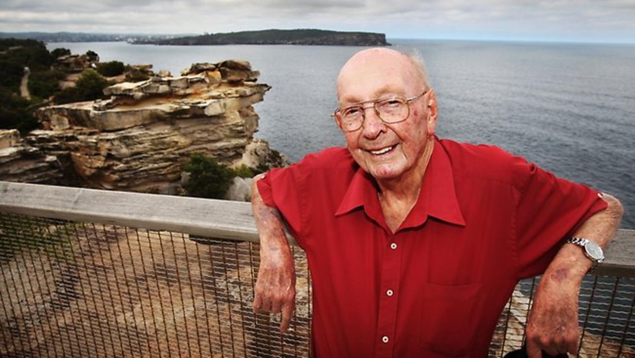 Aussie man living by cliff saved 500 lives by offering cup of tea