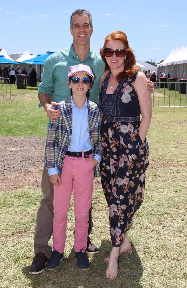 MELBOURNE, AUSTRALIA – DECEMBER 8 2024 Stephen, Carrie and Flynn attend the Werribee Cup in Werribee on December 8th, 2024. Picture: Brendan Beckett