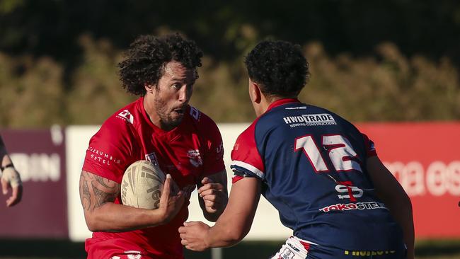 Kevin Proctor in action for Currumbin against Runaway Bay, he was one of two former Titans captains to make his 2024 RLGC debut this weekend. Picture: Glenn Campbell