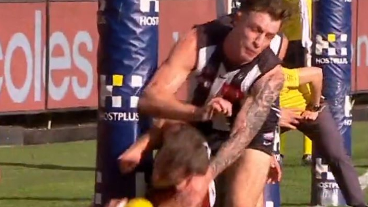 Watch: Bomber crunched into post, tempers flare at the ‘G