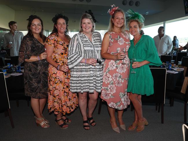 MELBOURNE, AUSTRALIA - MARCH 15 2024 Michelle Bradley, Davina Milner, ErinBaldwin, Kathy Oppedisano and Lisa Delaroche attend the 2024 Pakenham Cup Picture: Brendan Beckett