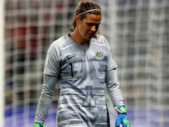 NICE, FRANCE - JUNE 22: Lydia Williams of Australia looks dejected following her team's defeat in the penalty shoot out during the 2019 FIFA Women's World Cup France Round Of 16 match between Norway and Australia at Stade de Nice on June 22, 2019 in Nice, France. (Photo by Martin Rose/Getty Images )
