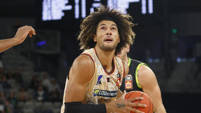 Keanu Pinder of the Taipans drives to the basket during the round two NBL match between South East Melbourne Phoenix and Cairns Taipans on October 08, 2022. (Photo by Daniel Pockett/Getty Images)