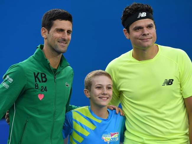 Djokovic donned a tracksuit for his warm-up, due to the cool Melbourne temperatures.