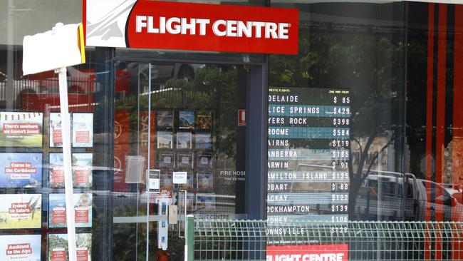 Flight Centre expects airfares will continue to get cheaper throughout 2024. Picture: NCA NewsWire/Tertius Pickard