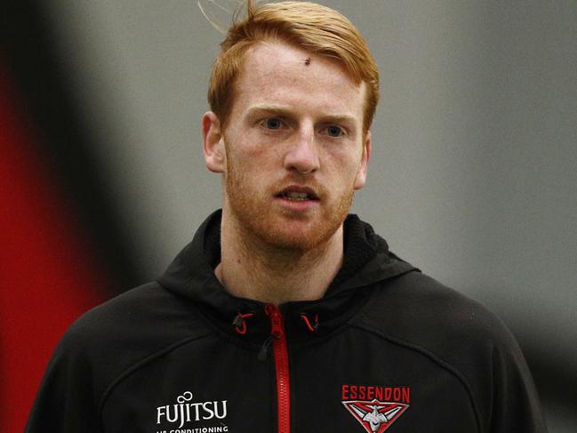 Aaron Francis is seen during an Essendon Bombers training session at the Hangar in Tullamarine, Melbourne, Wednesday, July 4, 2018.  (AAP Image/Daniel Pockett) NO ARCHIVING