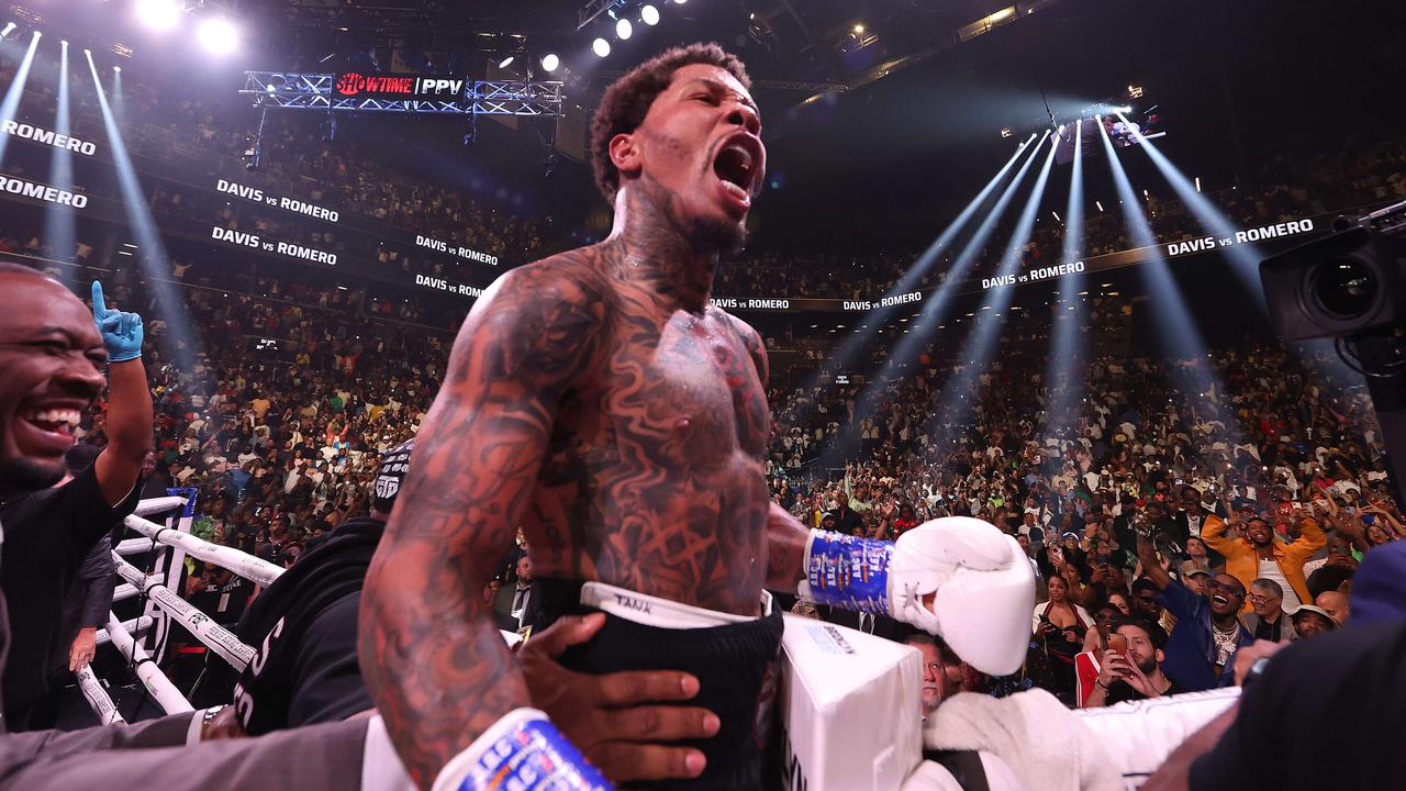 BROOKLYN, NEW YORK - MAY 28: Gervonta Davis celebrates after knocking out Rolando Romero with a left hook in the sixth round during their fight for Davis' WBA World lightweight title at Barclays Center on May 28, 2022 in Brooklyn, New York. Al Bello/Getty Images/AFP == FOR NEWSPAPERS, INTERNET, TELCOS &amp; TELEVISION USE ONLY ==