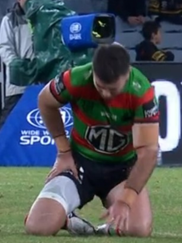 Dean Hawkins said he heard a pop. Photo: Fox Sports