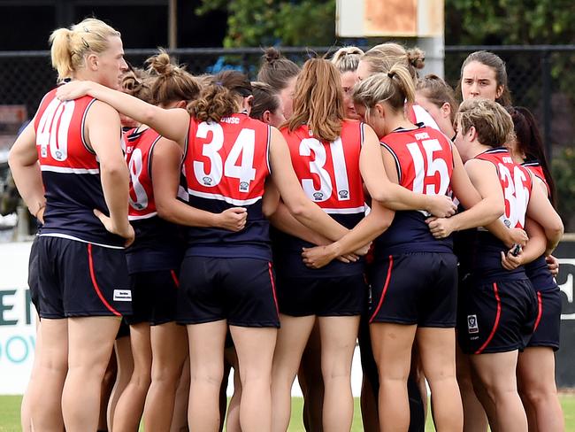 Transgender footballer Hannah Mouncey (#40 Red/navy blonde hair) playing for the Darebin Falcons against NT Thunder at Preston City Oval. Picture: Nicole Garmston