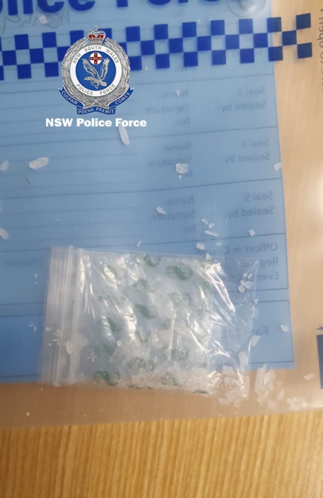 Police allegedly located and seized approximately $25,000 worth of cash, a firearm, an electronic stun device, ammunition, methylamphetamine, cannabis and drug paraphernalia. Photo: NSW Police.