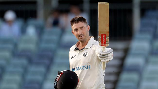 Shaun Marsh of Western Australia raises his bat on reaching a century during day 2 of the Marsh Sheffield Shield match between Victoria and Western Australia at the WACA ground in Perth, Saturday, October 19, 2019. (AAP Image/Richard Wainwright) NO ARCHIVING, EDITORIAL USE ONLY