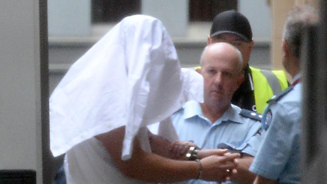 MELBOURNE, AUSTRALIA - NewsWire Photos OCTOBER 28, 2024: Xiaozheng Lin arrives at the Supreme Court to face charges over the deaths of two Chinese sex workers in Melbourne apartments within several days around Christmas 2022. Picture: NewsWire / Andrew Henshaw****ID NOT CONFIRMED****