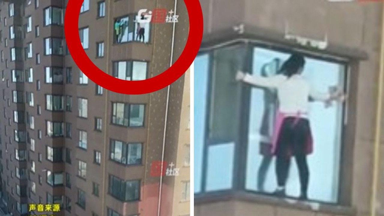 Film przedstawiający Chinkę myjącą okno w wieżowcu na 11. piętrze zszokował Internet
