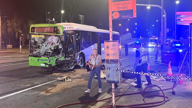 The bus and Jeep collided on Brisbane Rd, Labrador. Picture: Andreas Nicola