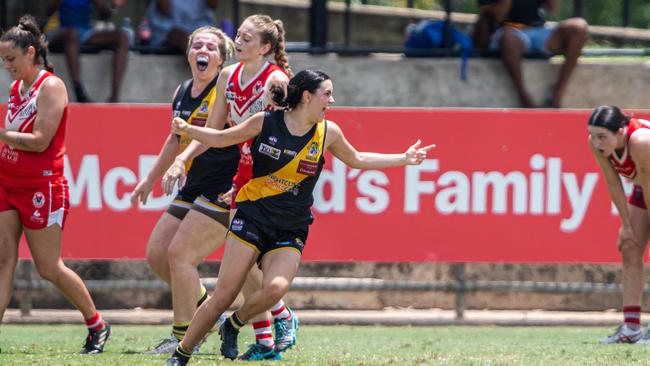 Sophie Berry in the Nightcliff vs Waratah 2023-24 NTFL women's knockout semifinal. Picture: Pema Tamang Pakhrin