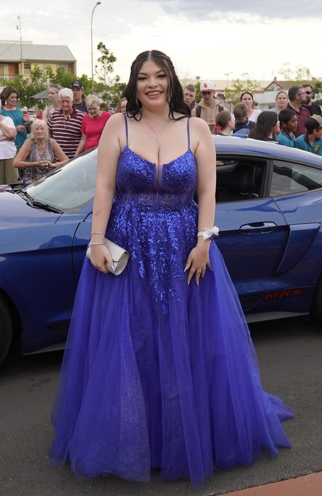 Emily Chatwin arriving at the 2023 Kingaroy State High School formal.