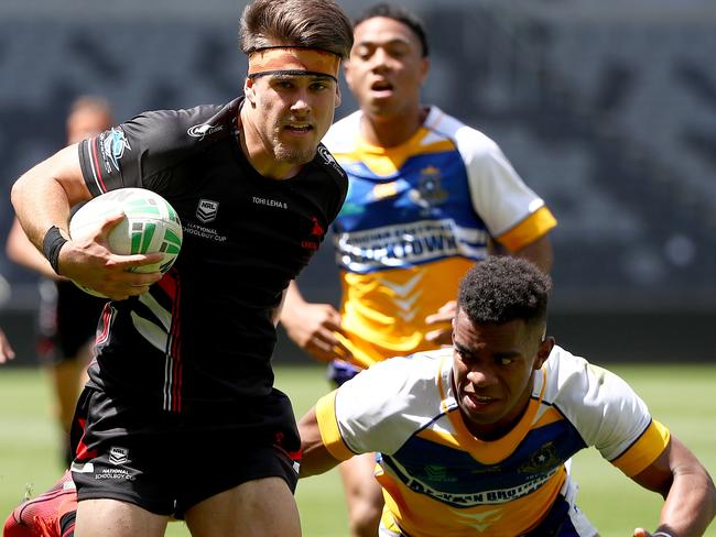 NRL Schoolboy Cup semi finals - Patrician Bros v Endeavour at Bankwest Stadium in Parramatta. Endeavour's Kobie Wilson scores a try right on half time. Picture: Toby Zerna