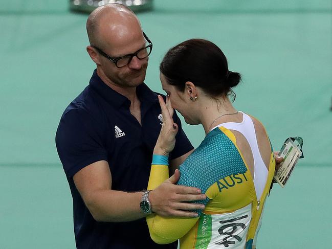 Anna Meares breaks down after her Olympics came to an end after being beaten in the Women's Sprint at the Rio Olympics 2016 track cycling at the Rio Olympic Velodrome. Pics Adam Head