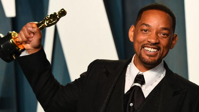 Separating Will Smith and his gong might please some but it would also set a precedent in hypocrisy.