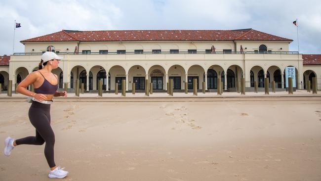 The Daily Telegraph Saturday 18 January 2025 Weather - Bondi Beach Sand Wild storms last night has extended Bondi Beach with sand covering the car park and foot paths. Picture Thomas Lisson