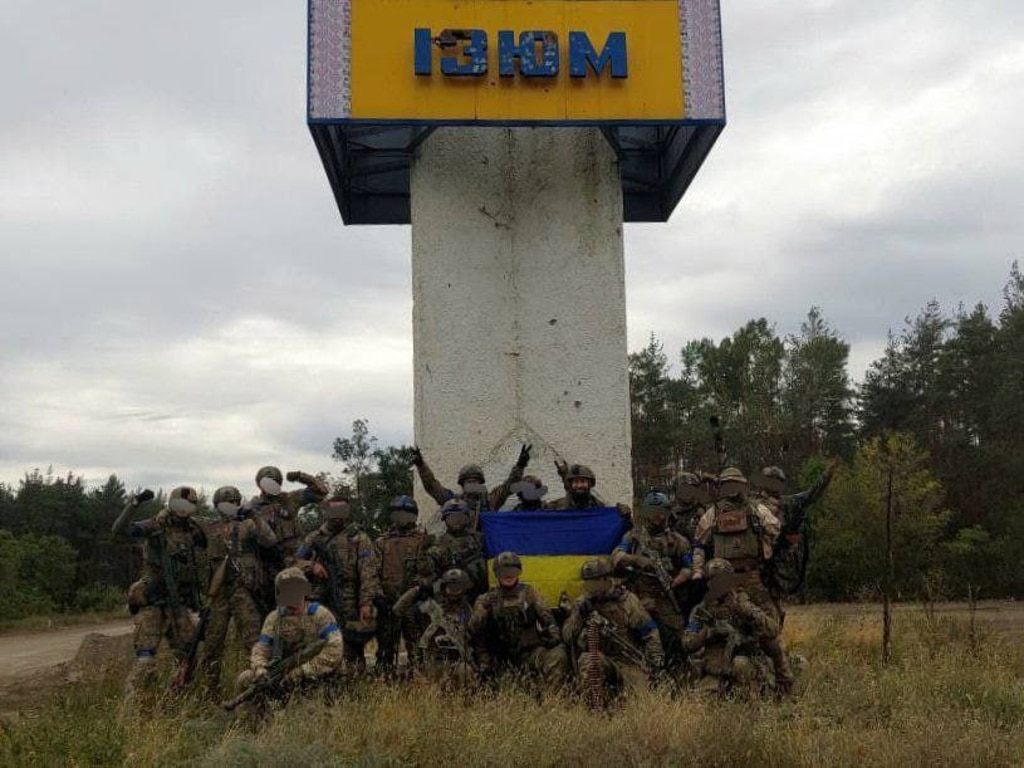 Ukrainian forces in Izyum.