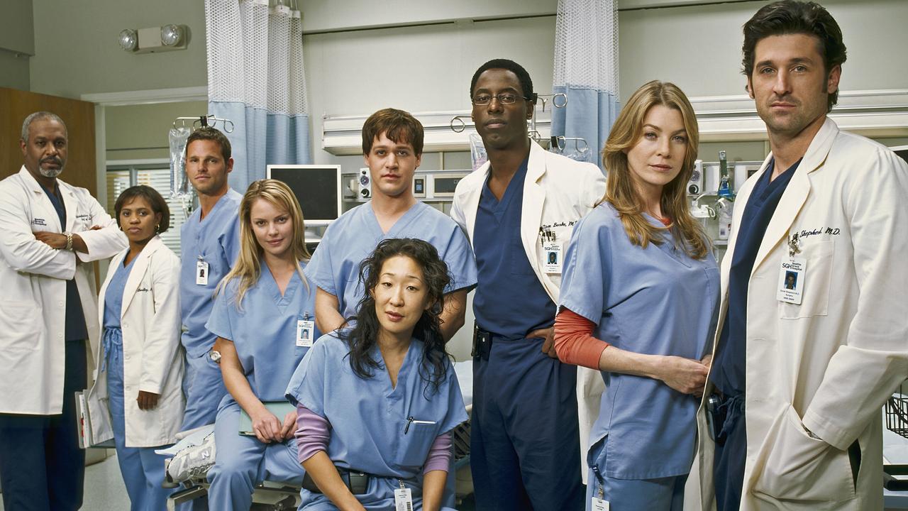 The original Grey’s cast in 2005.