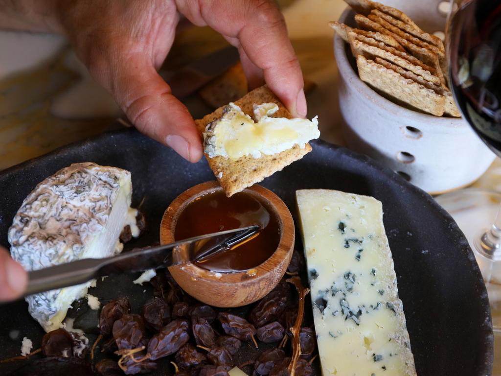 Pecora Cheese and Wine cheese platter.