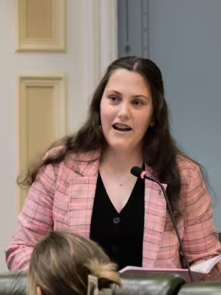 Isabella Sullivan at Queensland Parliament speaking on her work with the Aboriginal and Torres Strait Islander Partnership Committee who delivered a youth bill on repatriation of First Nations remains to the Minister for Aboriginal and Torres Strait Islander Partnerships. Photo: Isabella Sullivan