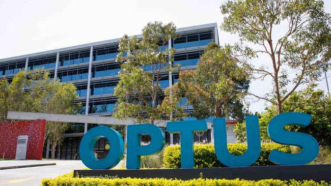 Since November 2020, Optus has been awarded $547.45m worth of government contracts. Picture by Max Mason-Hubers