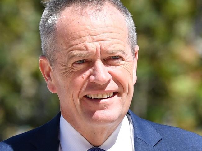 Federal Labor leader Bill Shorten arrives to tour the SAMHRI Medical centre in Adelaide. Tuesday, March 6, 2018. (AAP Image/David Mariuz) NO ARCHIVING