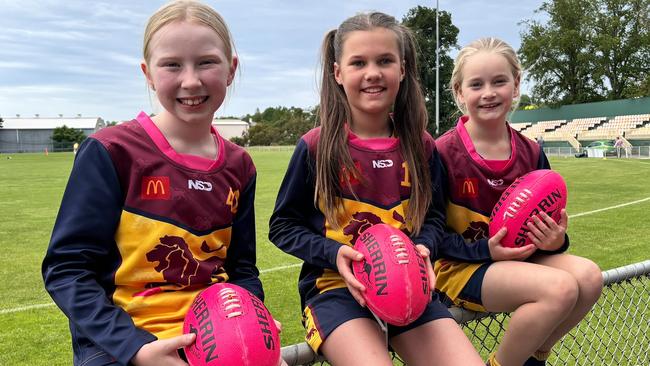 Eve Muir Wilson, Adelaide White, and Hannah Lovell. Photo: AFL Tasmania.