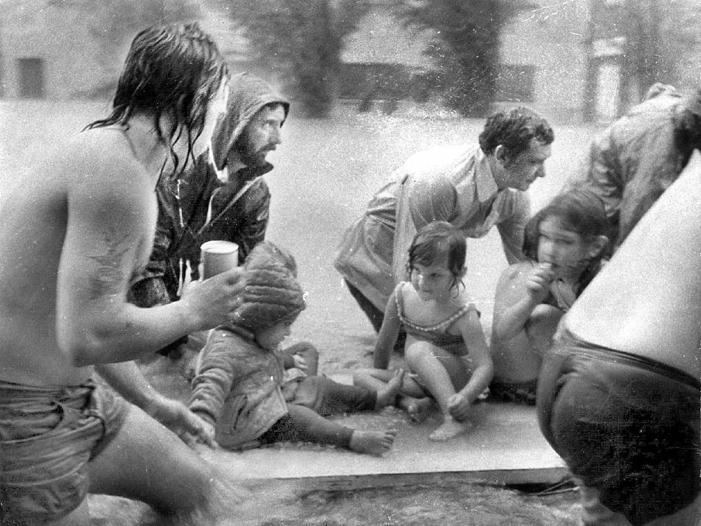 1974 - Northey Street, Windsor, during the Brisbane floods. Picture: Noel Pascoe