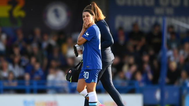 Chelsea star Sam Kerr leaves the field with a leg problem. Picture: Alex Davidson/Getty Images