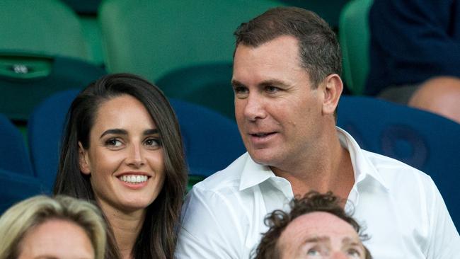 Channel Seven footy commentator Wayne Carey has been spotted with stunning Melbourne model Jessica Paulke.