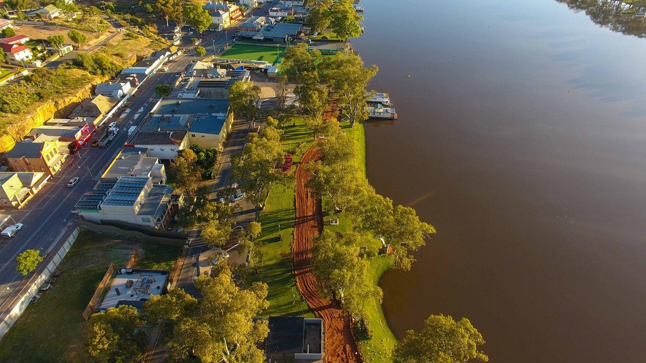 Drone images of the levee being built on the banks of the Murray at Mannum. Picture: Dave Hartley/Mannum Motel/River Shack Rentals