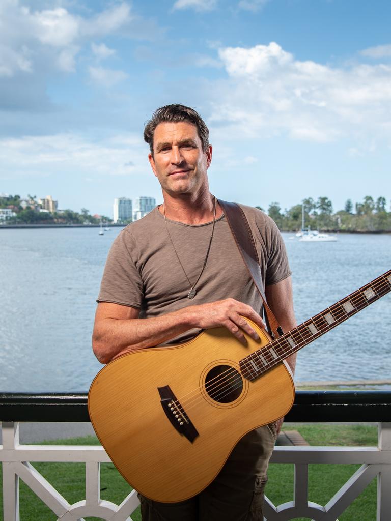 Pete Murray pictured at Newstead House. PICTURE: Brad Fleet