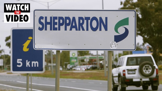 Five deaths and seven new cases as Chadstone cluster spreads to Shepparton