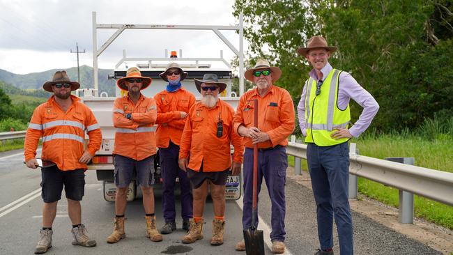 Transport and Roads Minister Mark Bailey meeting with Road Tek crew members (from left) Tyrone Russo, Chris Field, Andrew McGlashan, Ron Kirk and Red Tessmer along the Bruce Highway near Calen on Thursday, January 19, 2023, as part of his inspection following the rainfall event in North Queensland. Picture: Heidi Petith