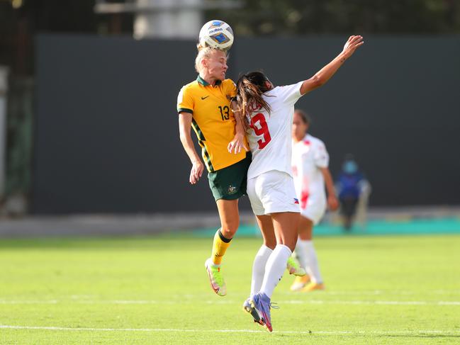 Matildas star Tameka Yallop (left) has tested positive to Covid-19 at the Asian Cup. Picture:|Thananuwat Srirasant/Getty Images