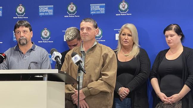 Paul’s family including his brother Julian Strangio, son Jesse McNabb, brother Nino Strangio, and ex-partner and daughter Catrina and Jasmine McNabb.