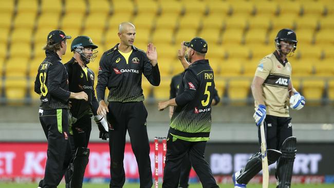 Australia have kept their T20 series alive with a dominant win over New Zealand in Wellington. Picture: Getty Images.