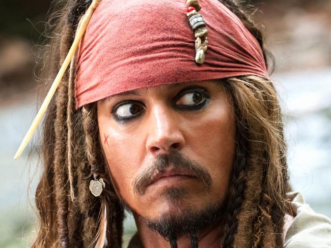 "PIRATES OF THE CARIBBEAN: ON STRANGER TIDES" JOHNNY DEPP is the unscrupulous but freedom-loving Captain Jack Sparrow. Ph: Peter Mountain �Disney Enterprises, Inc. All Rights Reserved.