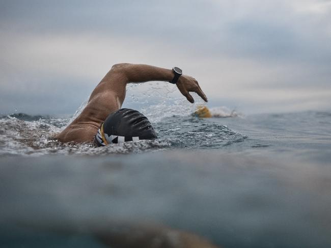 EMBARGO FOR TWAM 10 AUGUST 2024. FEE MAY APPLY. 09/07/2024 Long distance swimmer Christian Renford during an early morning swim session at Coogee Beach, Sydney. Kenny Smith/TWAM