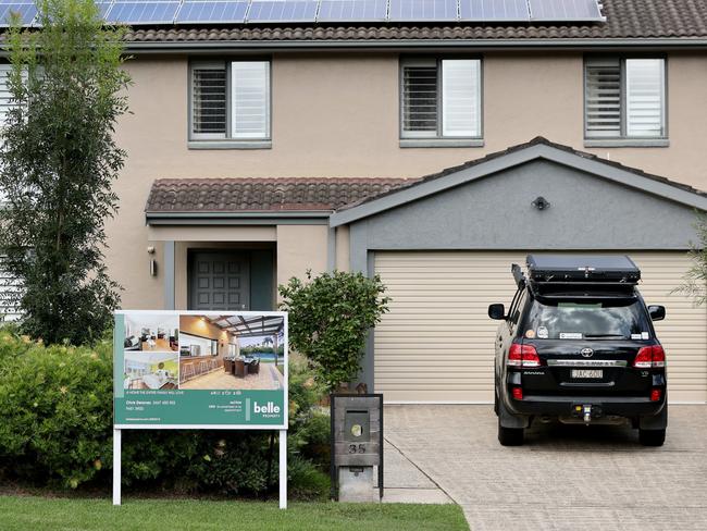 SYDNEY, AUSTRALIA - NewsWire Photos MARCH 10, 2021: A sign pictured outside a house that is for sale in Frenchs Forest on Sydneys Northern Beaches.Picture: NCA NewsWire / Damian Shaw